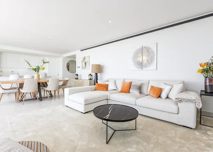 Vivi Homes - Panorama Pool, Golf, Terrace & Sea View Fuengirola