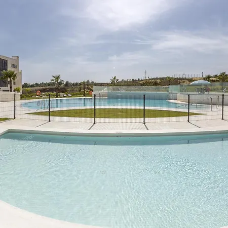 Апартаменти Vivi Homes - Panorama Pool, Golf, Terrace & Sea View